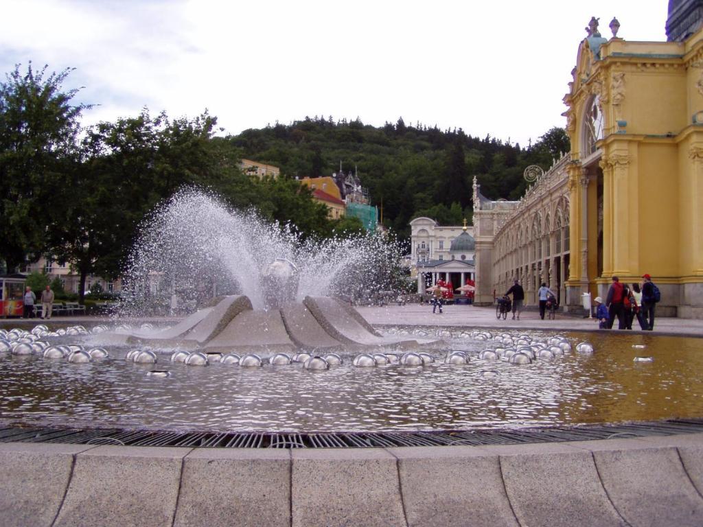 Topapartmany Lesni Mariánské Lázně Esterno foto